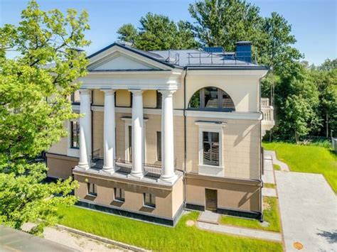 Saint Petersburg Villas And Luxury Homes For Sale Prestigious