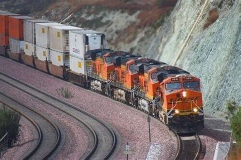 Rail Shipping Is Gaining On Trucks Freight Specialist
