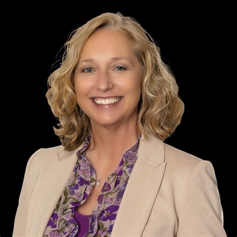 Kari Newman Executive Vice President Wk Real Estate Linkedin