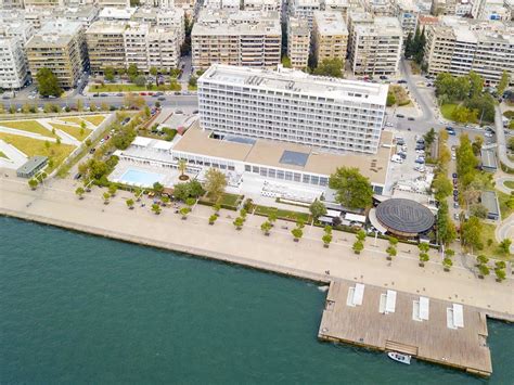 A real paradise in the heart of the city, makedonia palace, the luxury hotel of thessaloniki with the most heartfelt welcome! Makedonia Palace - Солун - Bee Travel