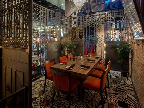 Plan your next corporate outing with the escape game and hard rock cafe. 14 Great Private Dining Spaces at Chicago Restaurants ...
