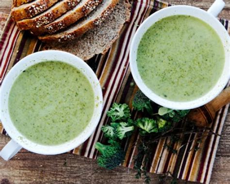 Creamy Broccoli Spinach Soup Recipe