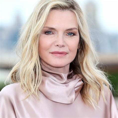 Dec 31, 2020 · a very short pixie cut may suit you, but it can show off your double chins. Hairstyles For Medium Length Hair Women Over 50 - Top 30 ...