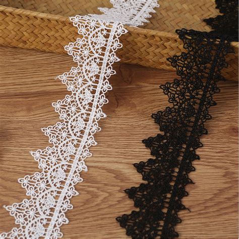 High Quality White Water Soluble Embroidery Lace Fabric For Garment