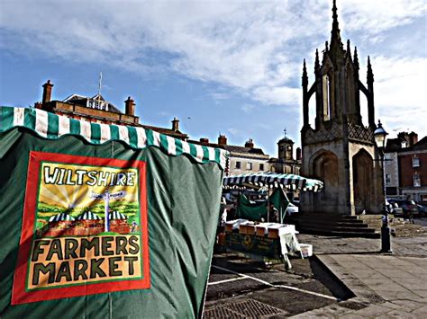 Devizes Days In Words And Pictures 2015 A Windy Morning At The Farmer