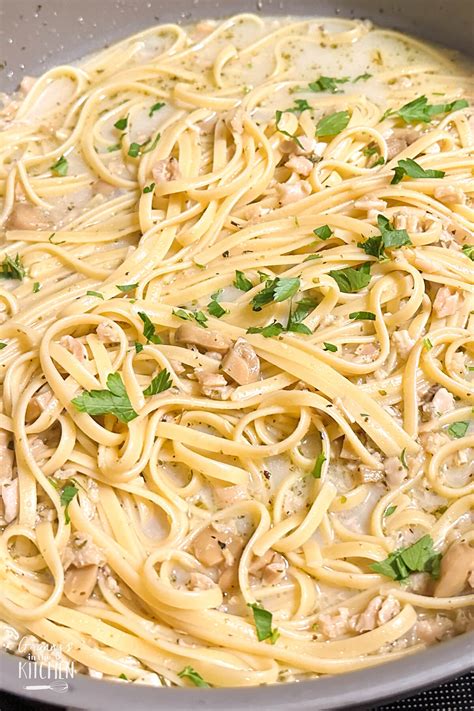 Linguine With White Clam Sauce Granny S In The Kitchen
