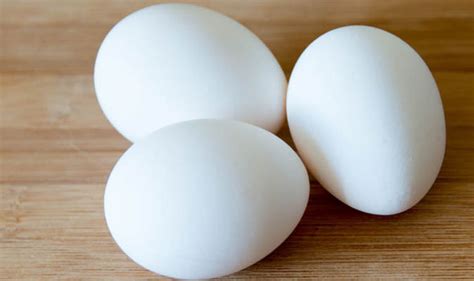 116 Year Olds Secret Eat Three Raw Eggs A Day And Avoid Men World