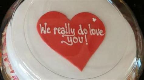 oregon bakers who refused to make same sex cake send lgbtq community a strong message mrctv