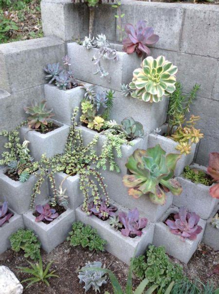 10 Quick Creative And Functional Ways To Use Cinder Blocks Talkdecor