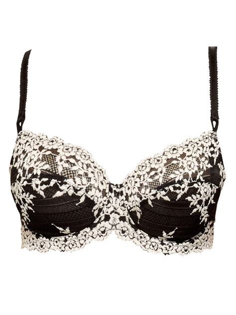 Wacoal Embroidered Underwire Bra In Black Lyst