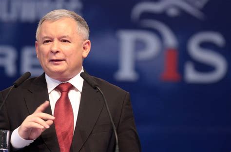 Jarosław kaczyński zagłosował na warszawskim żoliborzu. Jarosław Kaczyński: nie wolno porównywać polskiego puczu ...