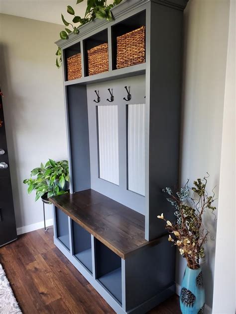20 Built In Entryway Bench With Storage
