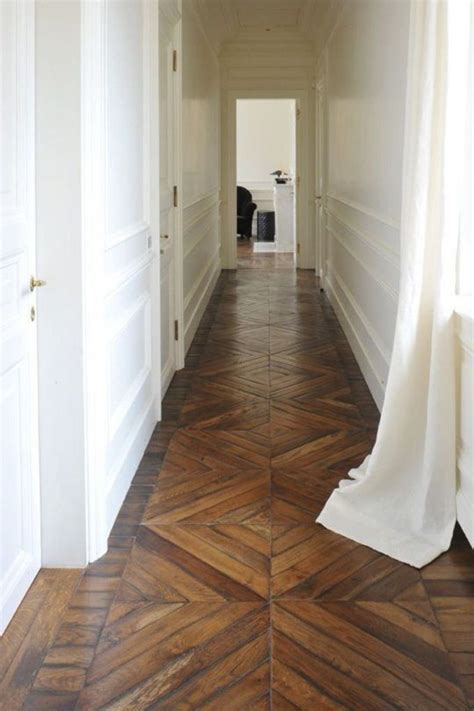 When installing parquet wood flooring tile, there are two commonly used methods: 25+ Best Ideas About Wood Floor Pattern On Pinterest ...