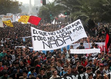 Artículos, videos, fotos y el más completo archivo de noticias de colombia y el mundo sobre protestas en colombia. PROTESTAS A FAVOR DE LA EDUCACIÓN EN CHILE