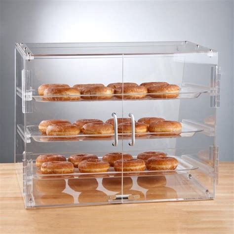 Choice 176bdc3 3 Tray Bakery Display Case With Rear Doors For Sale