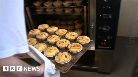 Upex Pies Are Resurrected On Teesside Bbc News