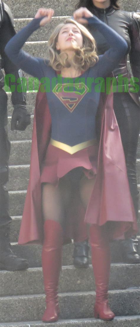 Supergirl On Set Behind The Scene Blogs Canadagraphs