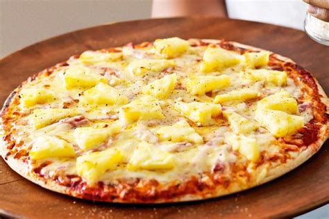These chicken bacon pineapple pepper skewers are going to hit the spot just right! 11 Pizzas You Should Definitely Try Pineapple On