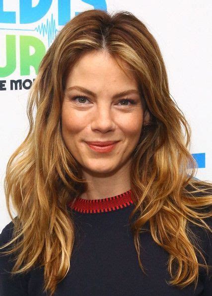 The baby bangs cover just enough of her forehead to make sure it doesn't look too big. Michelle Monaghan | Oval face hairstyles, Michelle ...