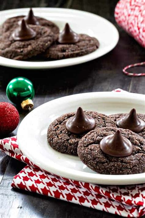 7 crucial tips for baking perfect holiday cookies. Chocolate Mint Kiss Cookies - My Baking Addiction