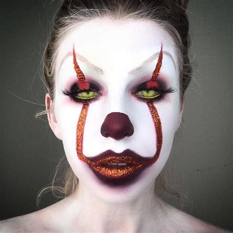 10 Creepy Pennywise The Clown Makeup Looks That Will Have You Shaking Scary Clown Makeup Cute