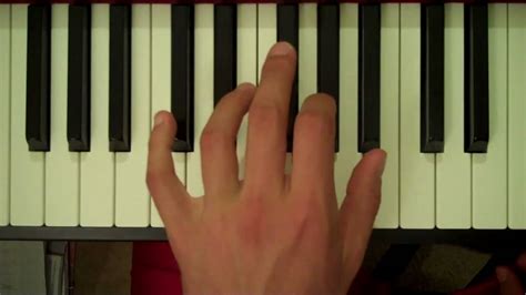 How To Play A C7 Chord On Piano Left Hand Youtube