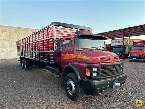 Caminhao Mercedes benz Boiadeiro usado à venda