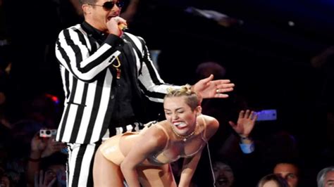 Miley cyrus trauma moment from mtv vma 2013 it is safe to say that this part of miley cyrus' and robin thicke's performance for blurred line, takes the cake. Miley Cyrus Twerking VMA Performance 2013 Saturday Night ...