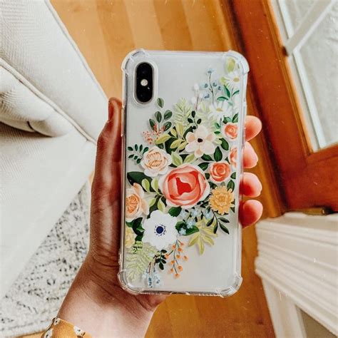 The Wildflowers Phone Case Is Getting Us All Excited About Spring 😍🌿🌸
