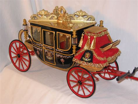 Historically Accurate Model Horse Carriages