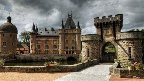 Fonds Decran France Château Fort Castle Of La Clayette Villes