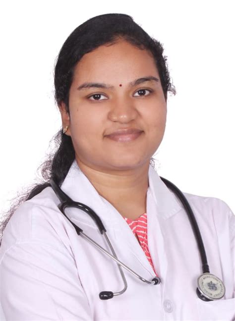 Dr B Bhavani Pujitha Best Dermatologist Cosmetologist In Hyderabad
