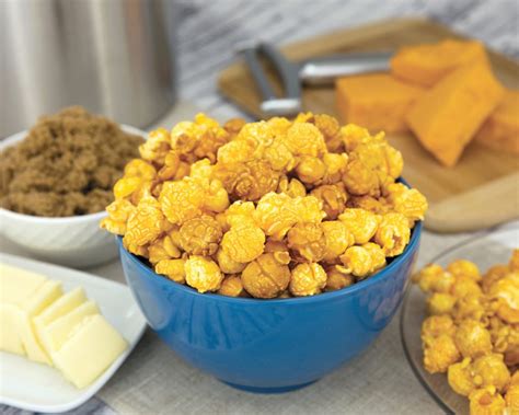 Chicago Style Popcorn 225 Oz Snack Size 4 30 Ct Carriers Poppin