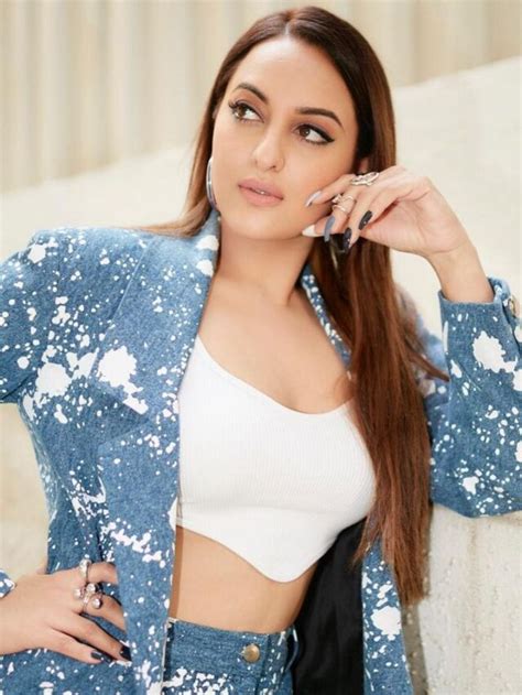 Have You Seen Sonakshi Sinhas New Style Or Not Rojgar Gyaan