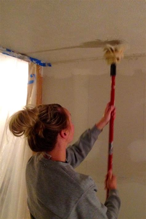 You might be wondering how much it costs to add this texture. DIY Why Spend More: How to texture a ceiling (cheaply and ...