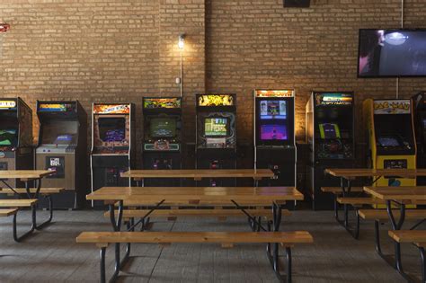 Chicago Arcade Bars Where You Can Drink Beer And Play Games