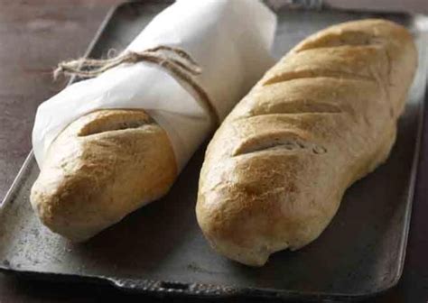 Each bread machine recipe has been tested and is fully explained. BREAD MACHINE Classic Bread Machine French Bread ...