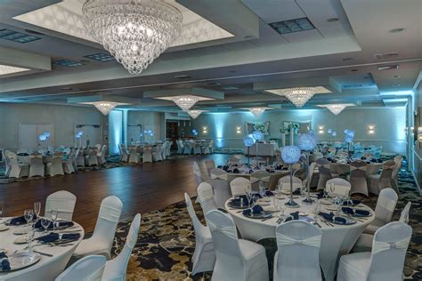 The Atlantis Coral Ballrooms Are The Best Nj Wedding Venues