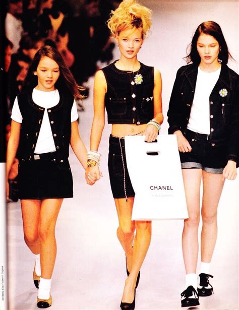 Chanel Runway 1990 Fashion Kate Moss Kate Moss Young