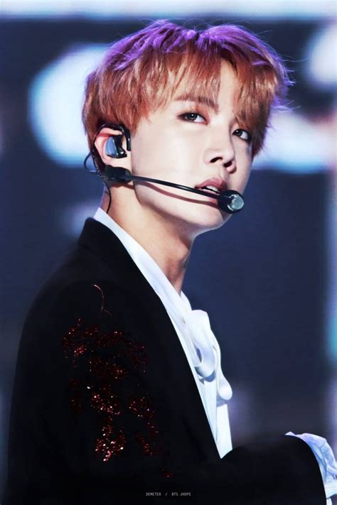 Jung ho seok (정호석) position: What are your favorite pictures of J-Hope from BTS? - Quora
