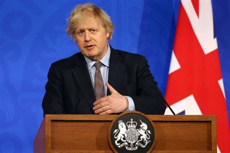UK to announce new international travel rules | eNCA