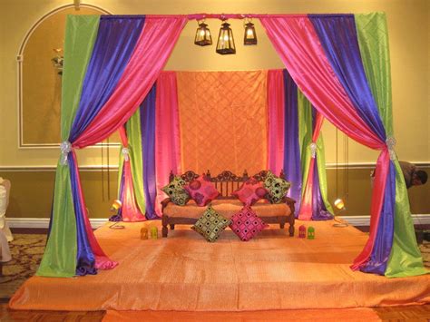 Pakistani Dholki Decoration Ideas For Home | Home Decor ideas