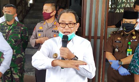Dimulai dari kota besar, kota propinsi hingga daerah kabupaten atau kota lengkap. Pembangunan Kilang Tuban Diharapkan Libatkan Kontraktor ...