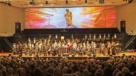 Bournemouth Symphony Orchestrakarabits Review — Bizarre Blast Of Tub Thumping Rhetoric
