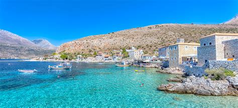 6 Best Places To Visit In Peloponnese Travelholicq