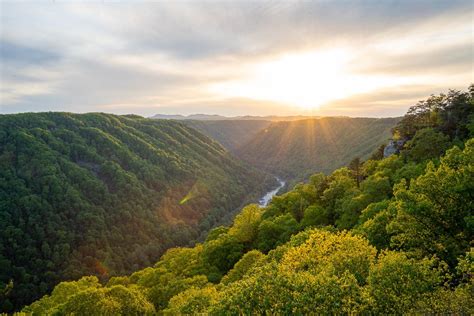 10 Awesome Things To Do In New River Gorge National Park
