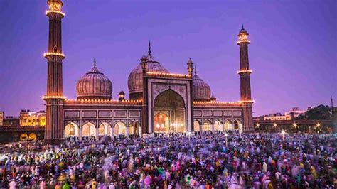 Happy eid mubarak 2021 in advance!!! Eid Mubarak 2020: Shayari in Hindi & Urdu, Wishes, images ...