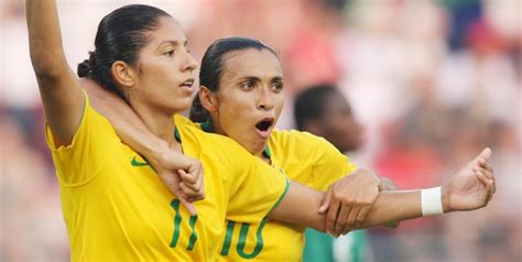 A brasileira marta é uma das 10 indicadas pela fifa ao prêmio de melhor jogadora de 2016. » AMAZONAS ATUAL - Marta é indicada à Bola de Ouro da Fifa ...
