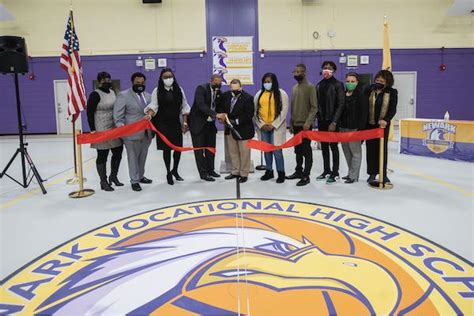 Newark Vocational Has Ribbon Cutting Ceremony To Commemorate The