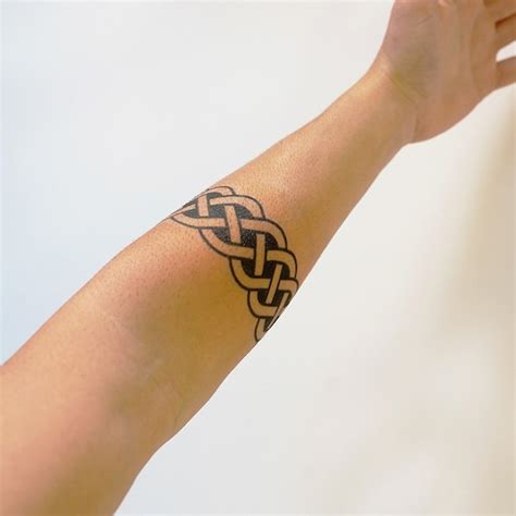 Authentifizierung Nichte Antwort Celtic Knot Armband Tattoo Symposium